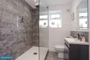 Annexe - Shower Room- click for photo gallery